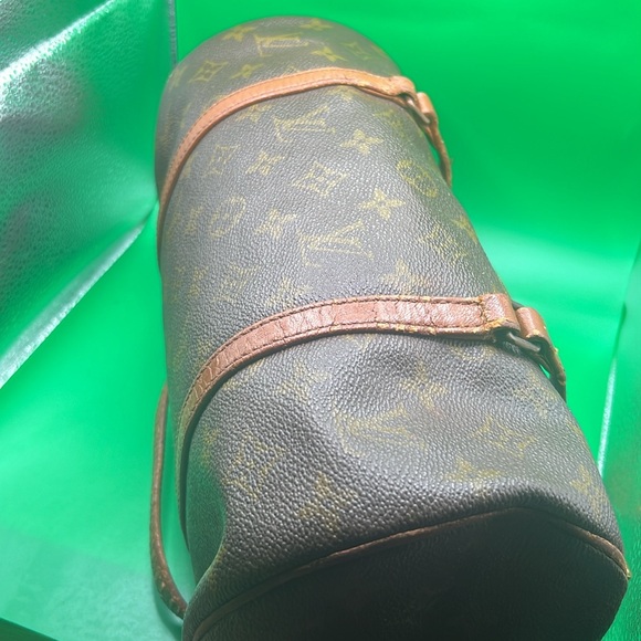 Louis Vuitton pouchet - Picture 9 of 17